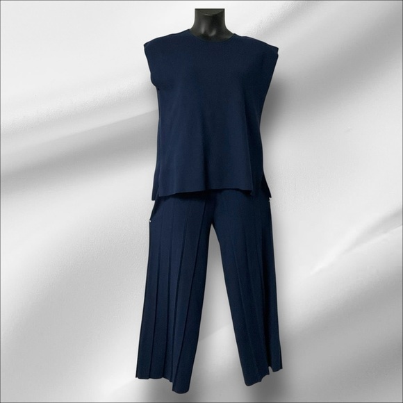 Unbranded Navy Blue Knit 2-Piece Set Women Pleated Pant Sweater Minimalist SZ S - Picture 3 of 8